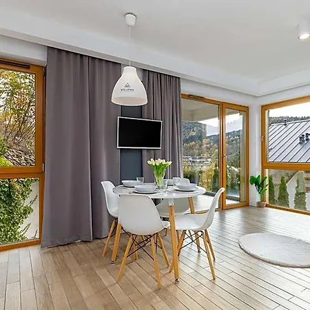 Willowa Aparthotel 4*