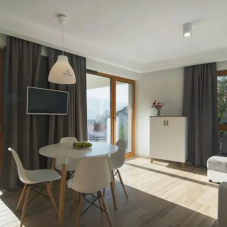 Willowa Aparthotel 3*